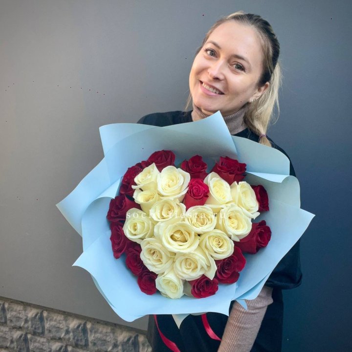 27 роз "Сердце" в Новокузнецке