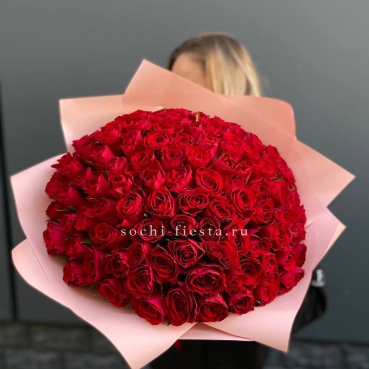 101 роза мадам ред в Новокузнецке