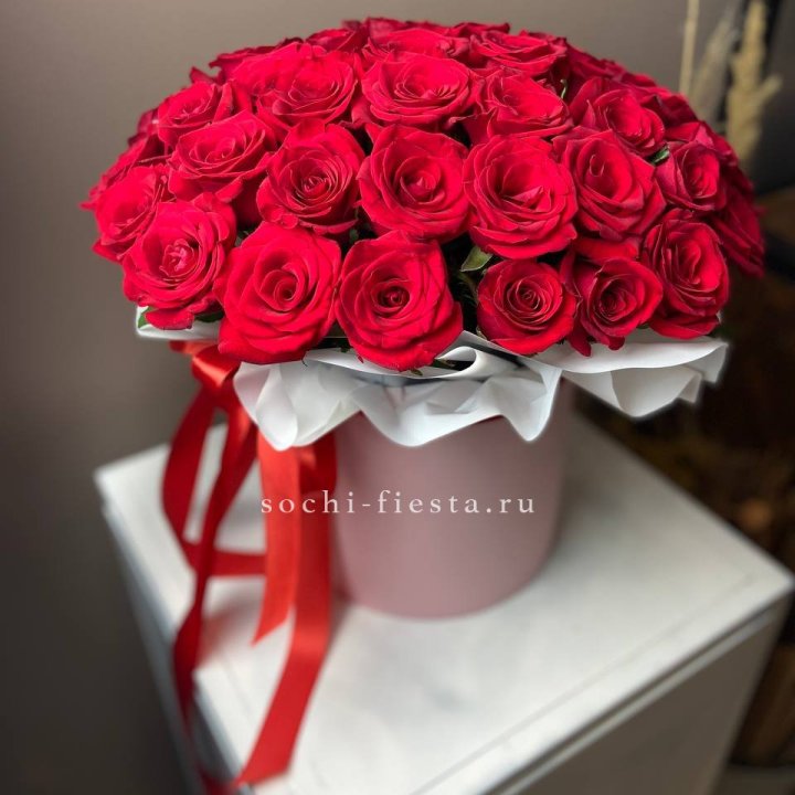 Красные розы 51шт  в коробке в Новокузнецке