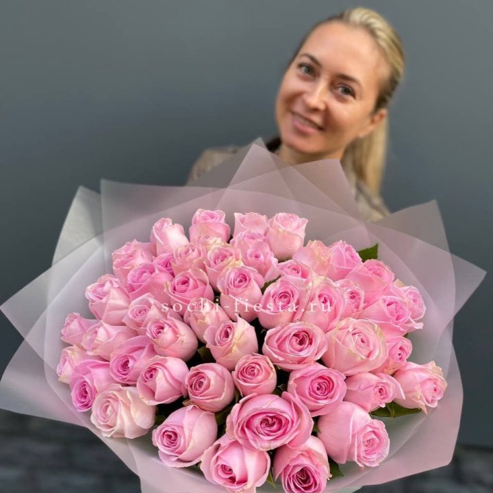 51 розовая роза в Новокузнецке