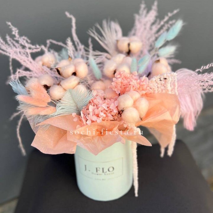 Авторский бокс с сухоцветами №3 в Новокузнецке