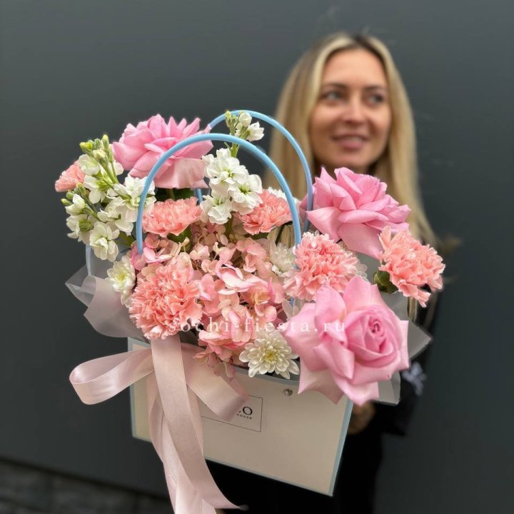 Сумочка "Бал цветов" в Новокузнецке